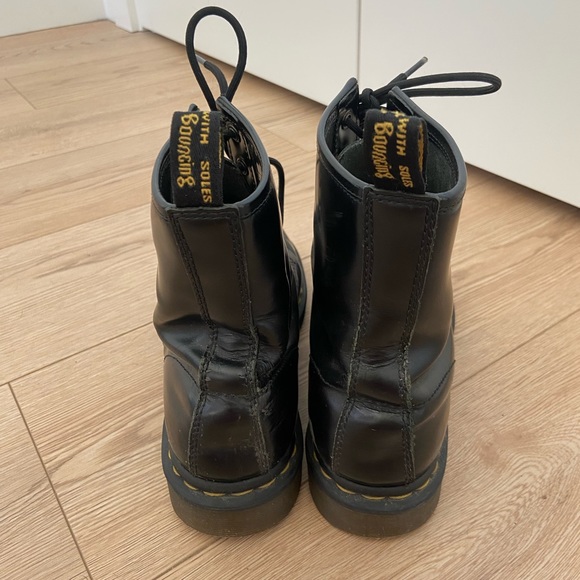 Dr. Marten 1460 Lace Up Boots - Picture 4 of 7